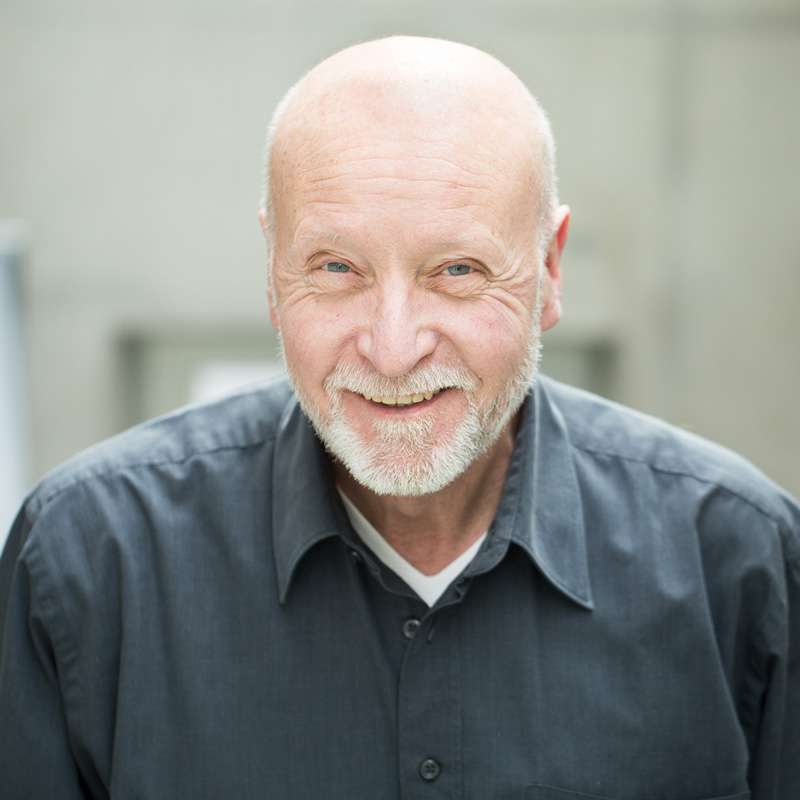  Helmut Stolzenberger
